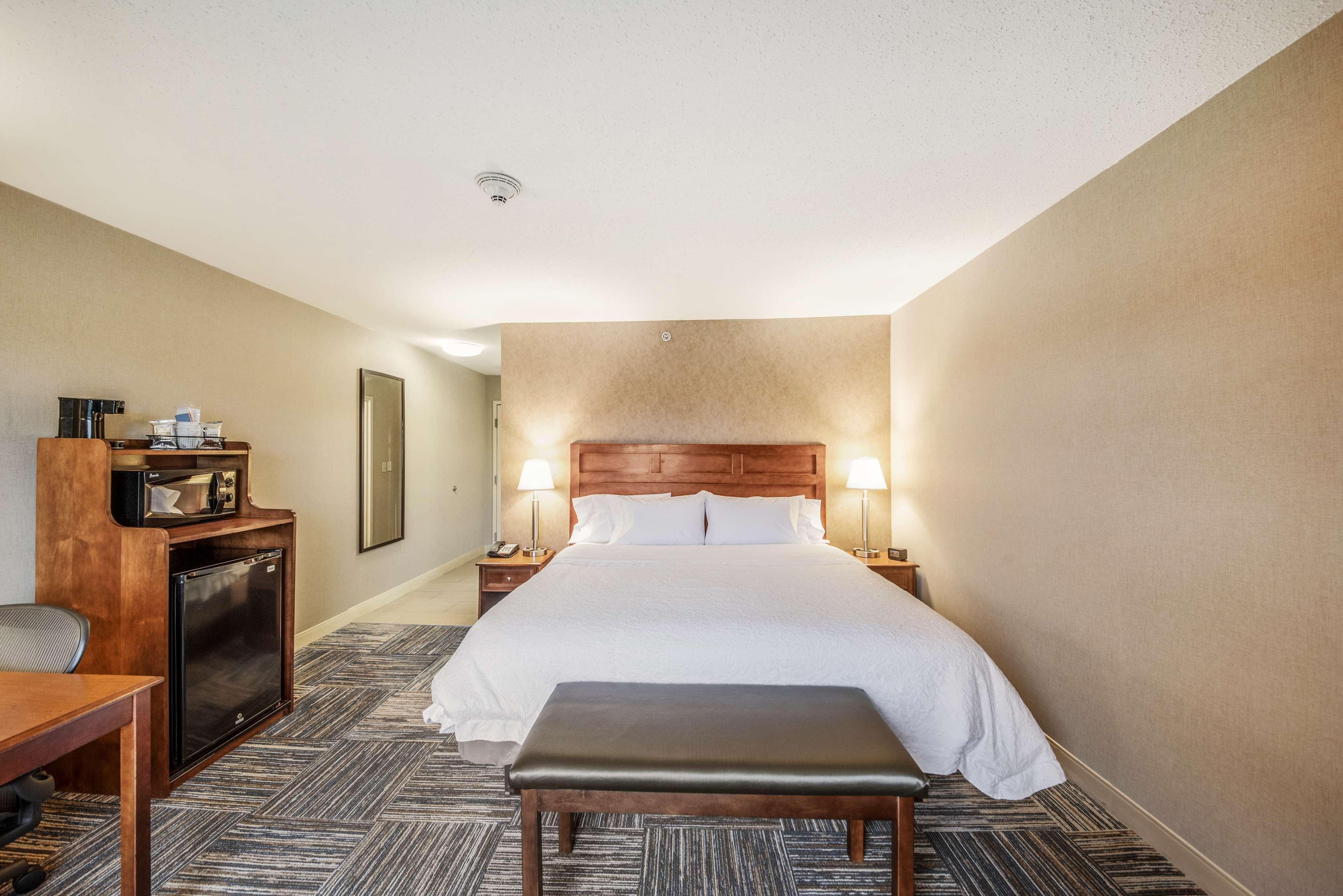 Hampton Inn Грийнфийлд Екстериор снимка