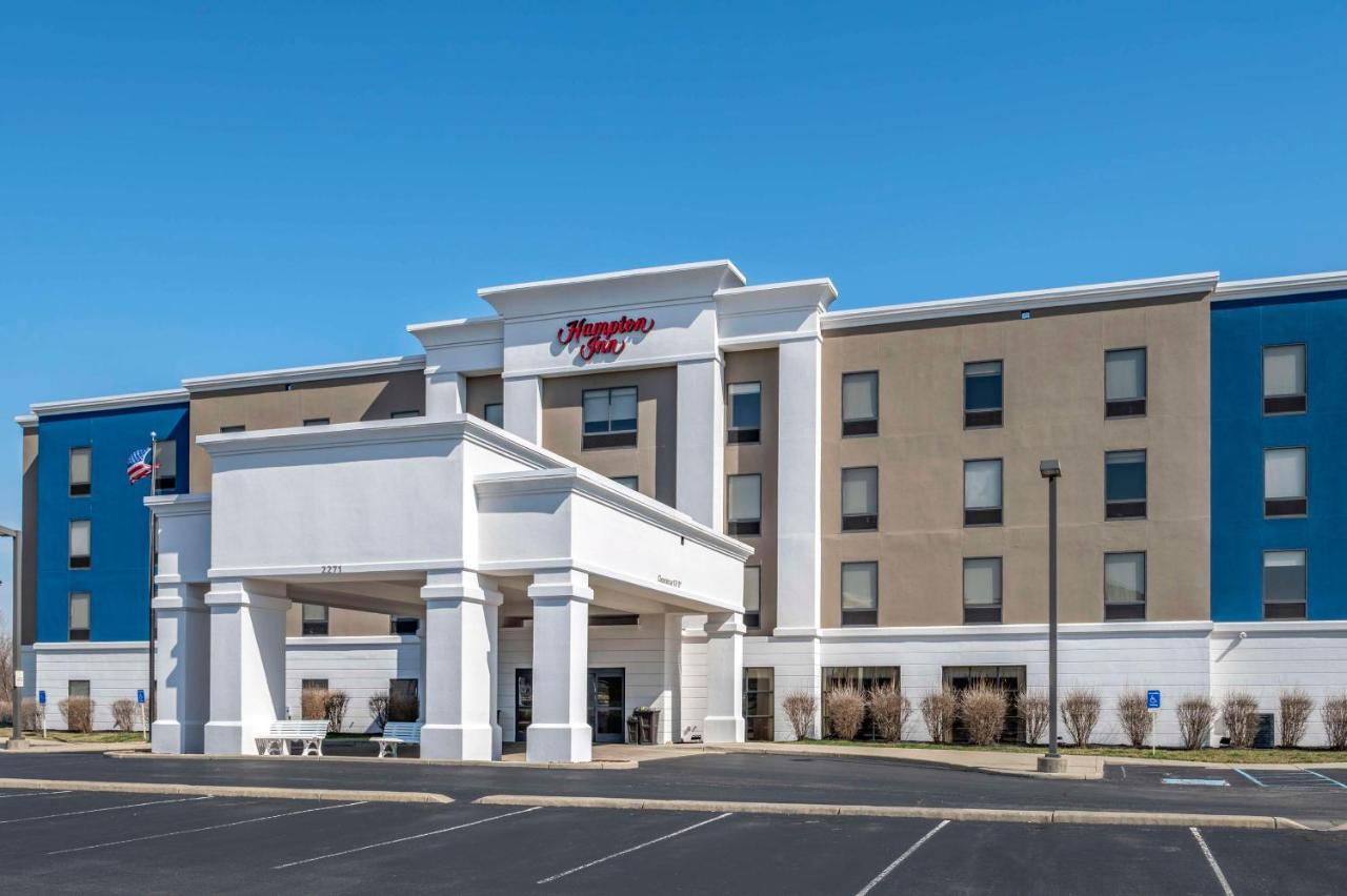 Hampton Inn Грийнфийлд Екстериор снимка