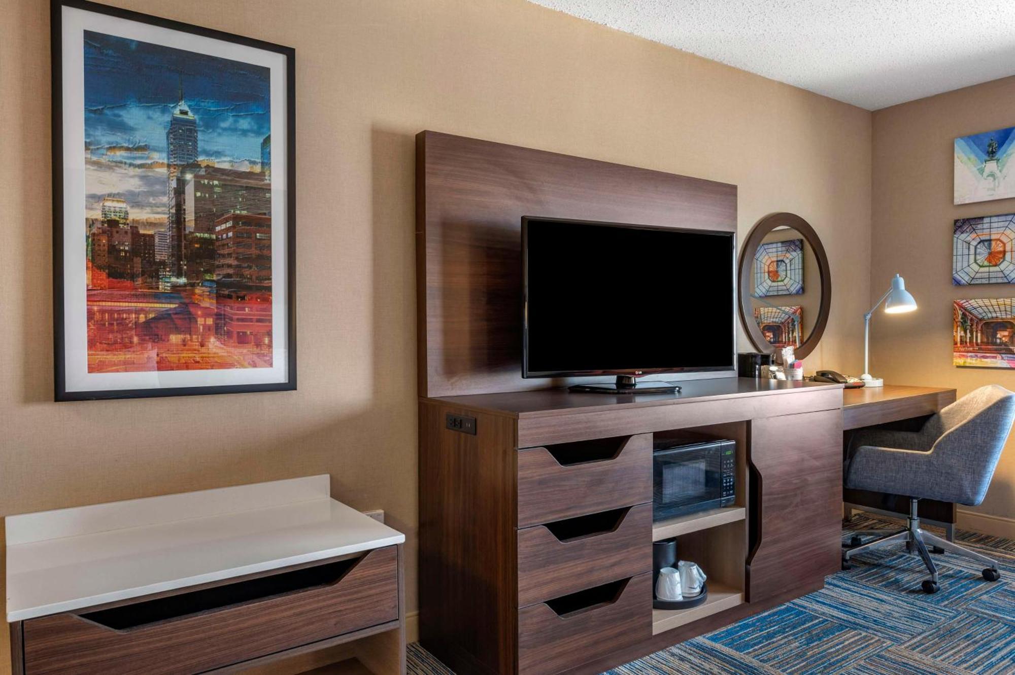 Hampton Inn Грийнфийлд Екстериор снимка