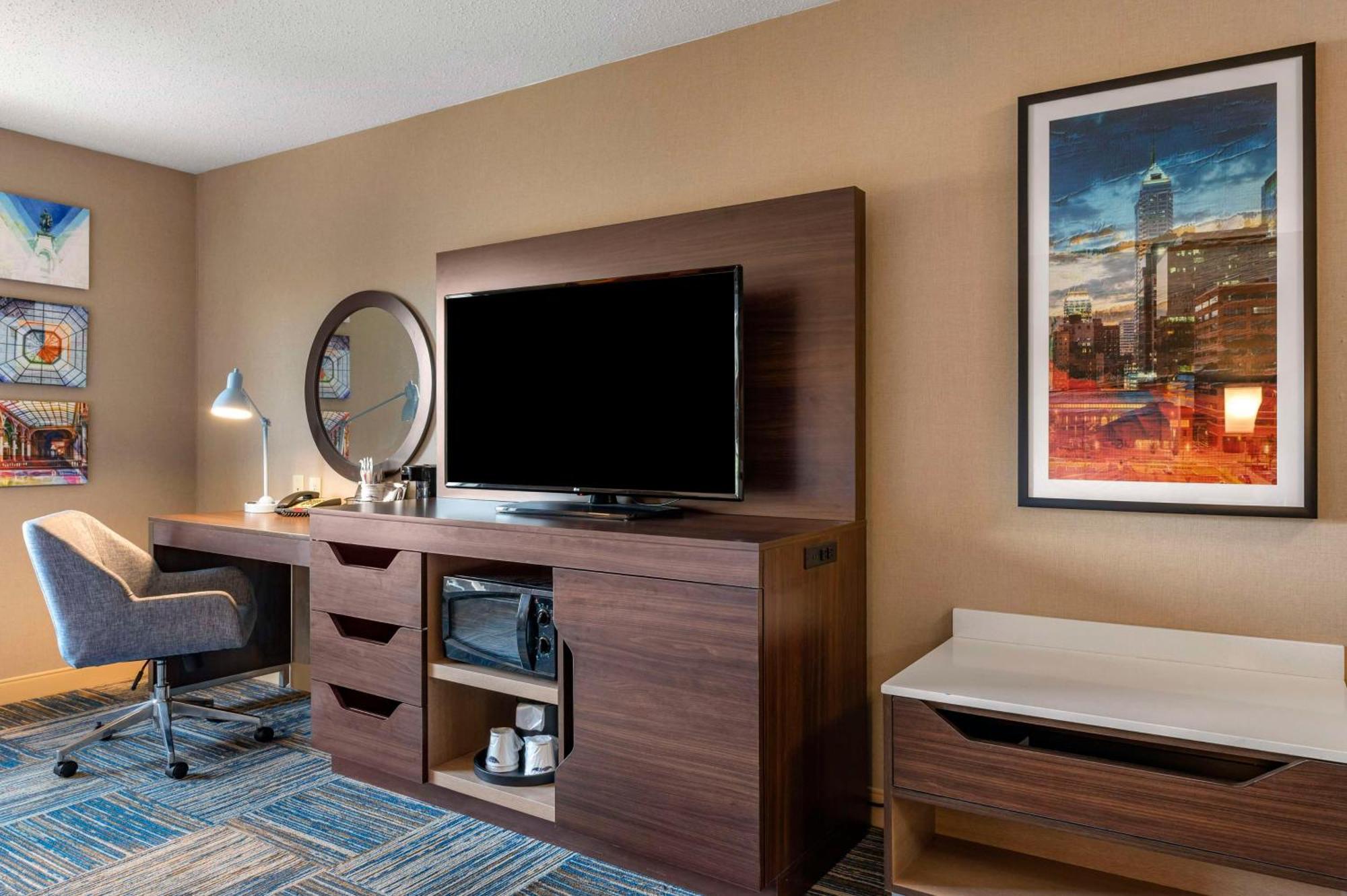 Hampton Inn Грийнфийлд Екстериор снимка