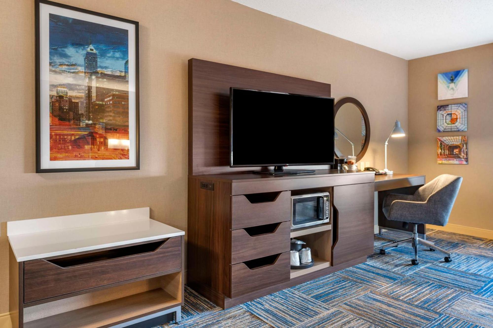 Hampton Inn Грийнфийлд Екстериор снимка