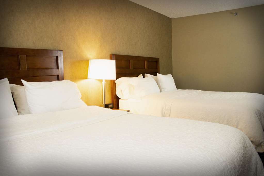 Hampton Inn Грийнфийлд Стая снимка